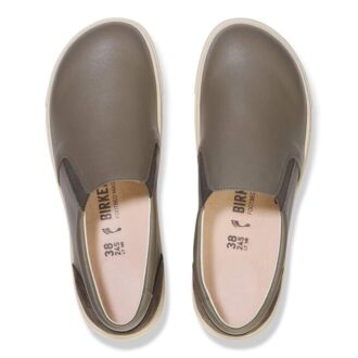 Oswego blandat läder